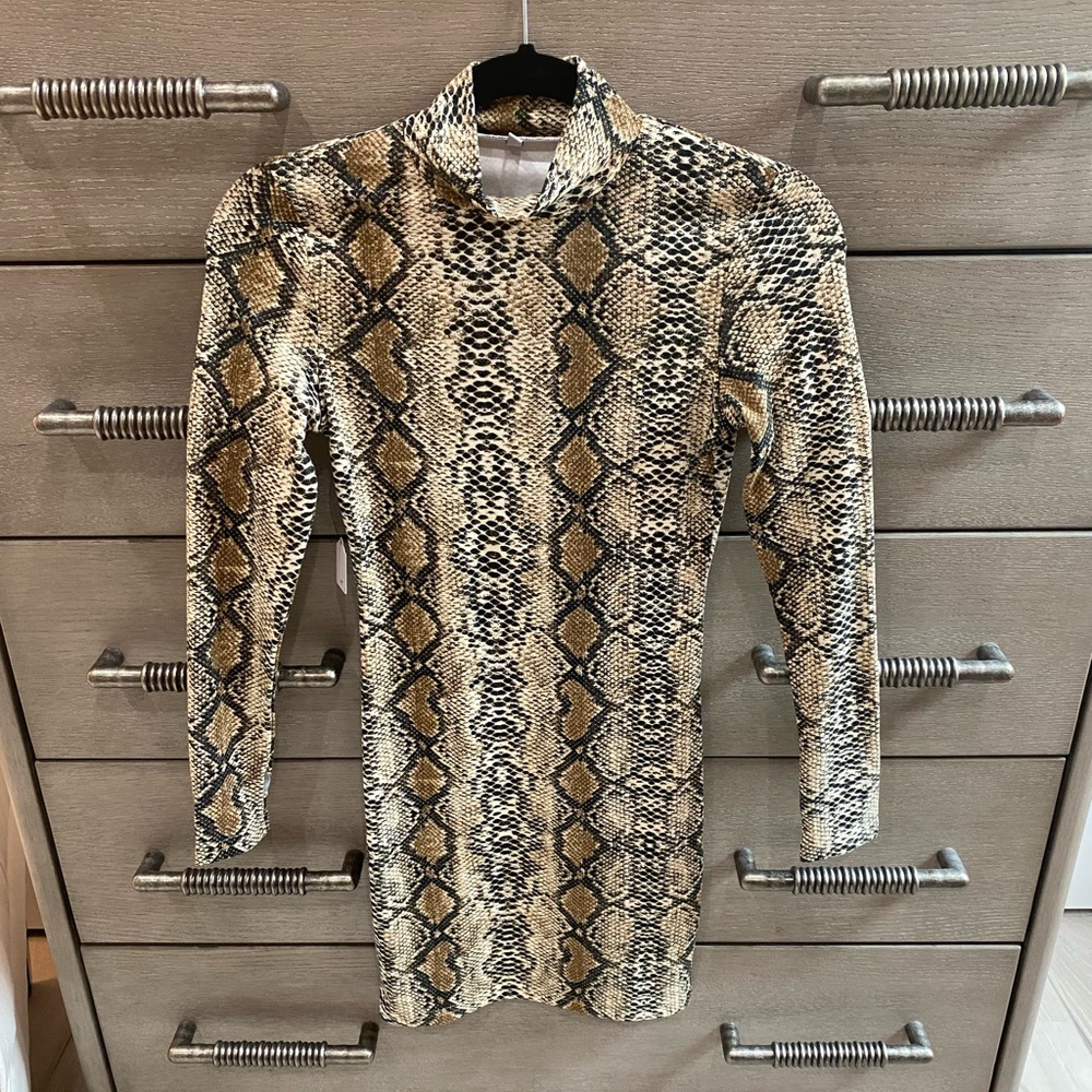 Snakeskin animal print sexy mini dress NWT small large - Picture 3 of 16